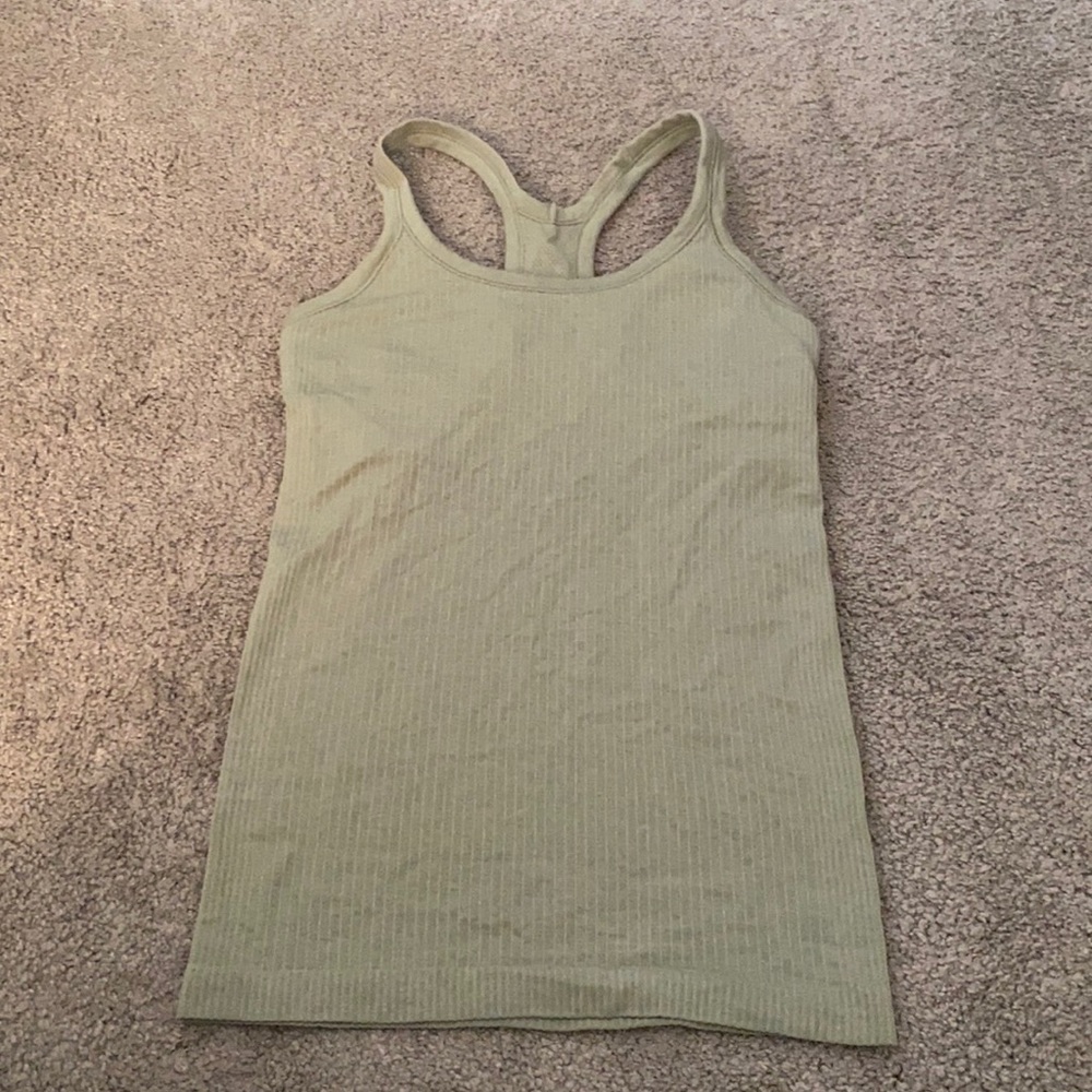 Size 4 green ebb to street Lululemon tank